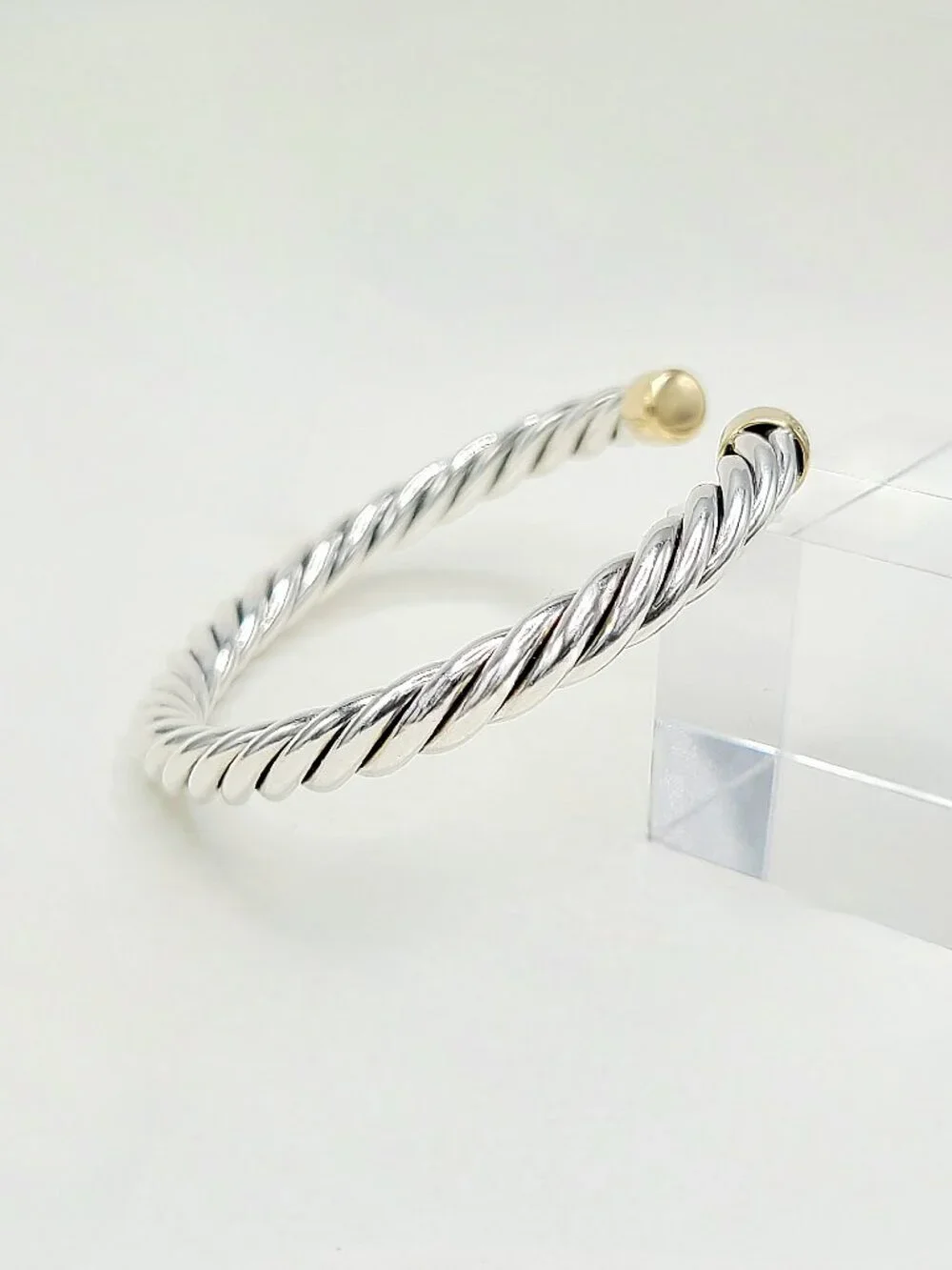 David Yurman Cable Cuff Bracelet w/ Sterling Silver & 18K Yellow Gold - Medium